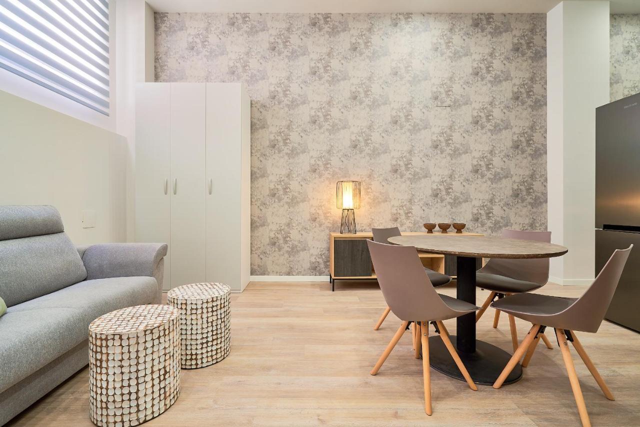 Del Parque Flats Estudio Capuchinos مالقة المظهر الخارجي الصورة